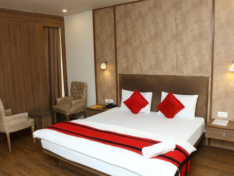 All - Fresco Hotel Kolkata Exterior photo
